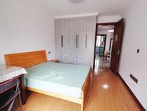 镇巷小区舒适2居室，市中心恒隆广场三阳旁，随时看房